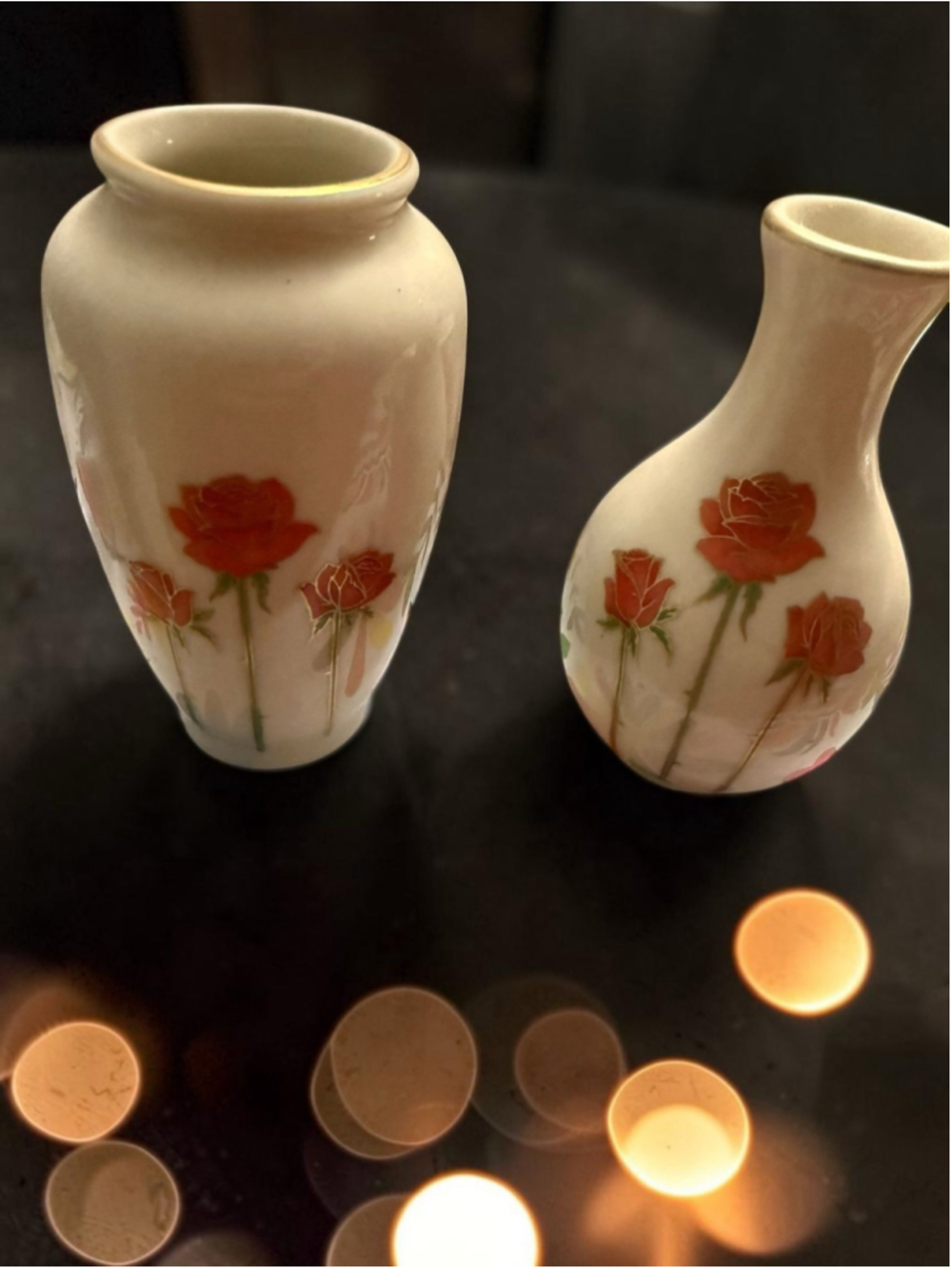 Vintage Otagiri Japan “Rose” Matching Porcelain Bud Vase Set Red Roses OMC
